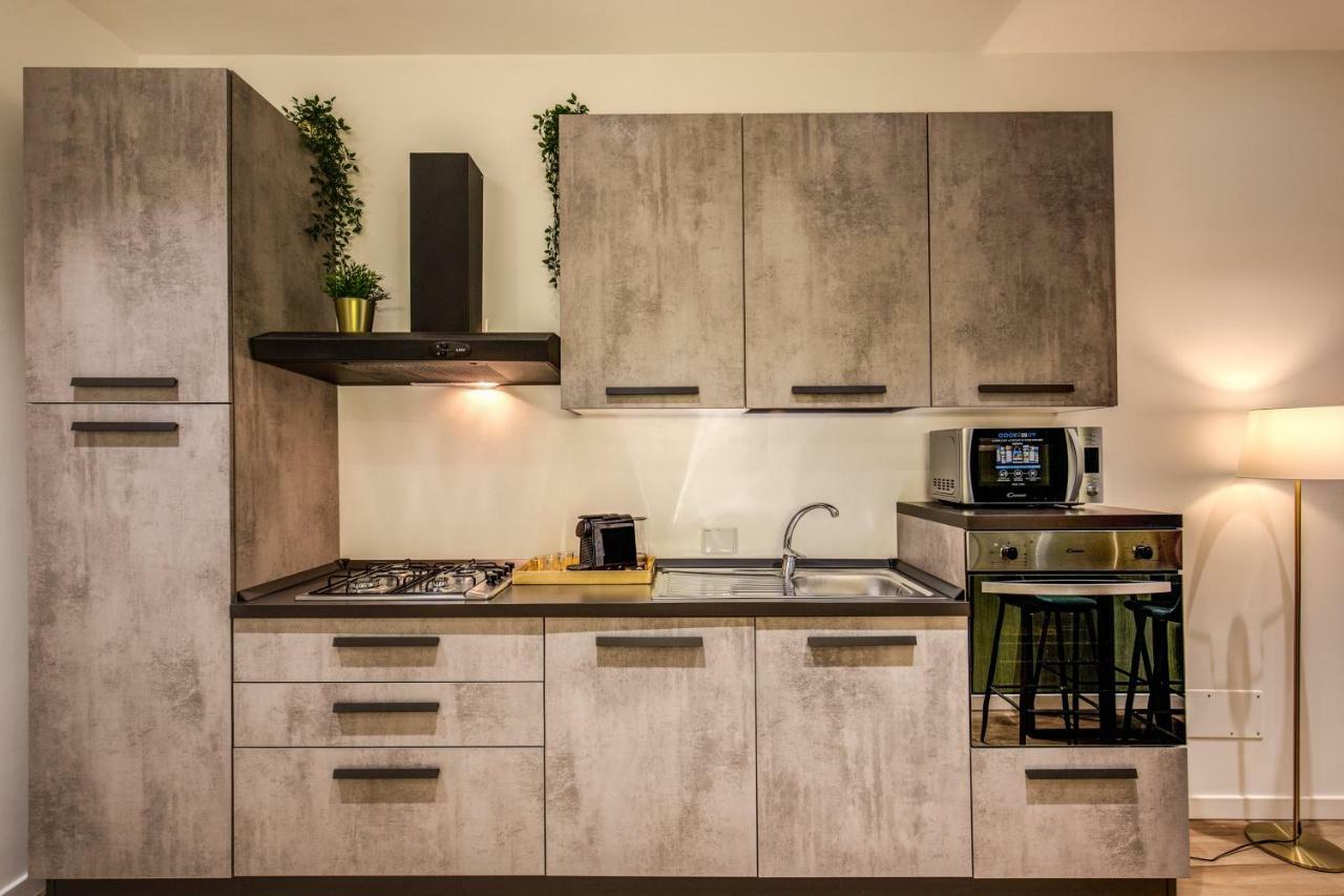 Lovely Rome Apartments - Historic City Center المظهر الخارجي الصورة